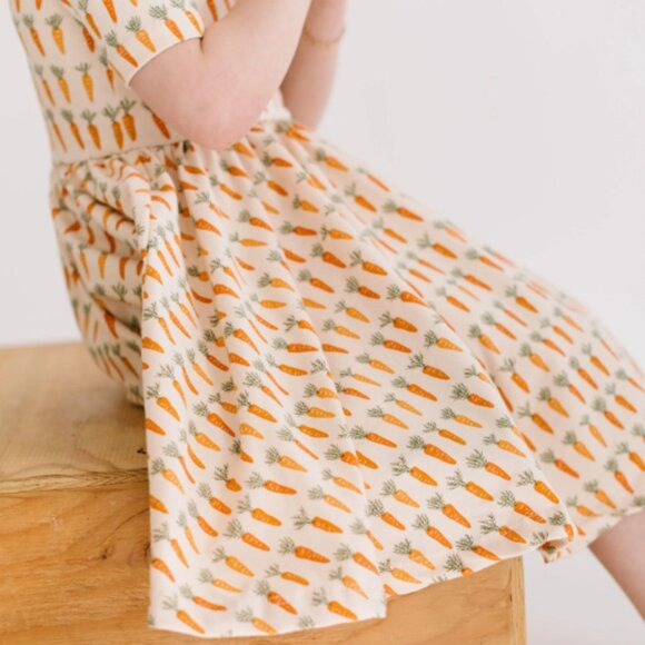 Alice + Ames - The Short Sleeve Ballet Dress in Carrots - Size 5 - Picture 3 of 7